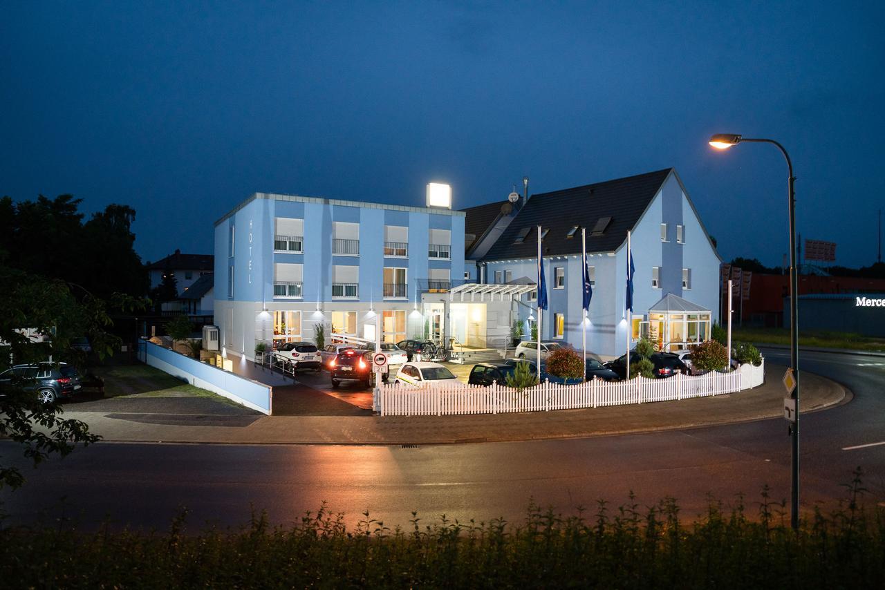 Hotel Restaurant Vater Rhein 뵈르트 암 라인 외부 사진
