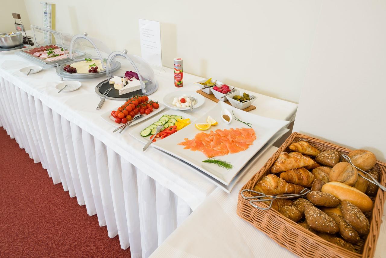 Hotel Restaurant Vater Rhein 뵈르트 암 라인 외부 사진