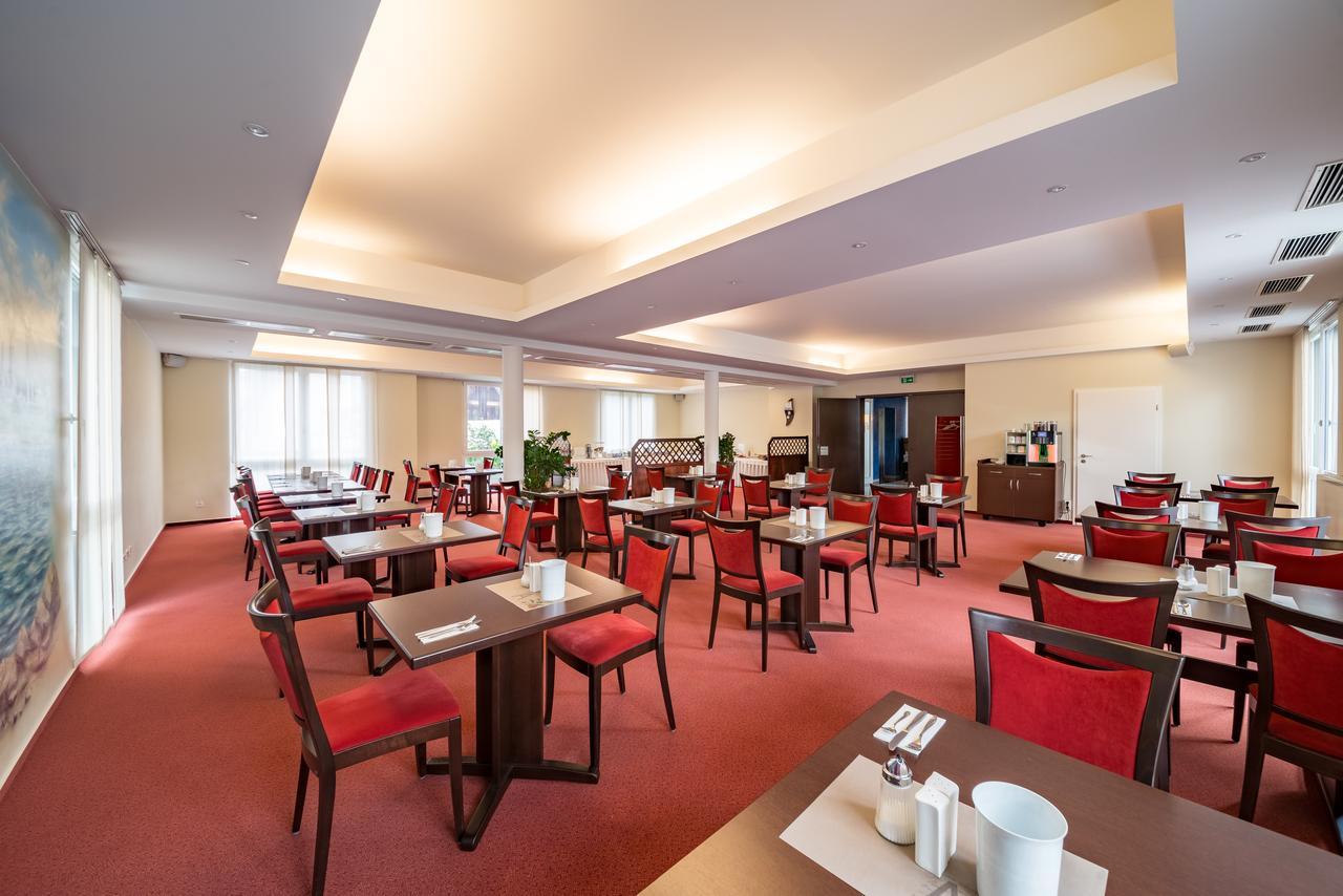 Hotel Restaurant Vater Rhein 뵈르트 암 라인 외부 사진