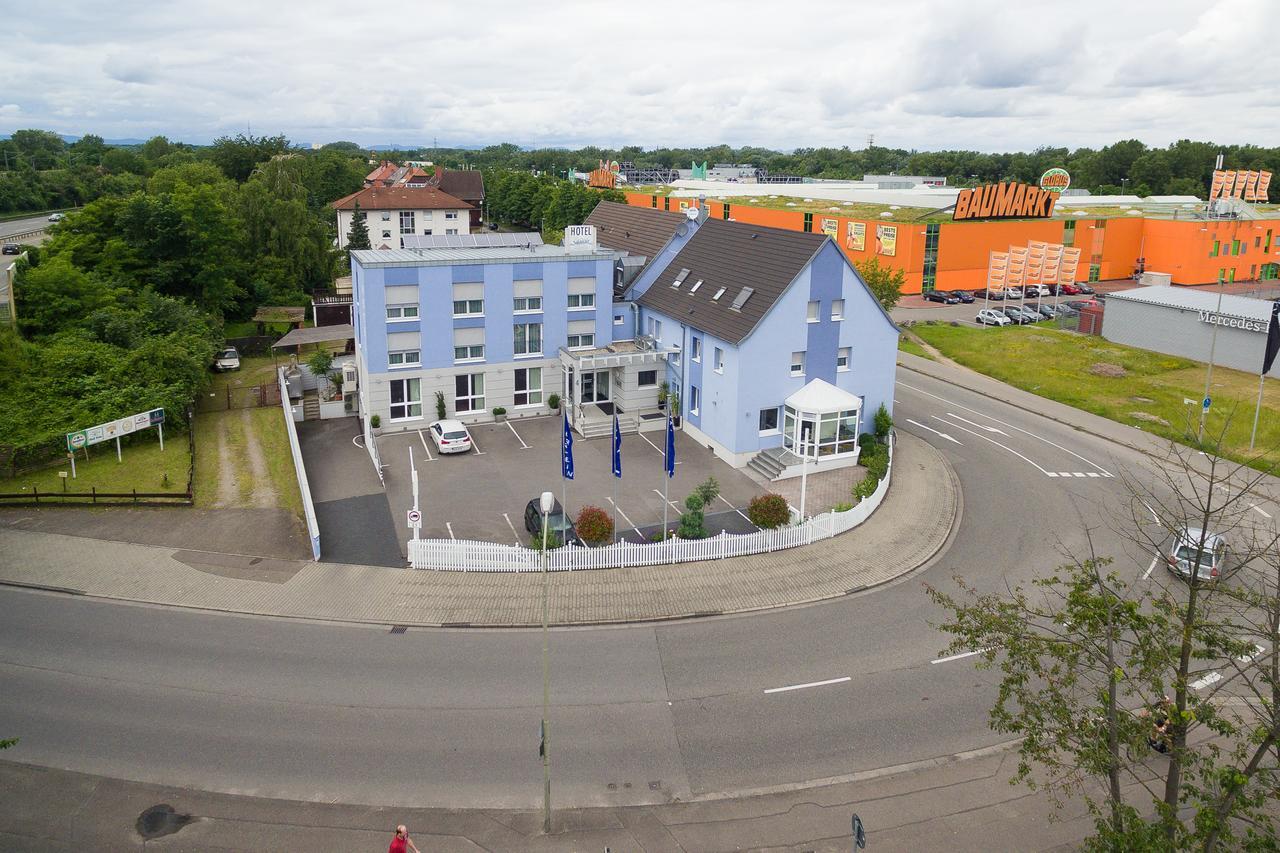 Hotel Restaurant Vater Rhein 뵈르트 암 라인 외부 사진