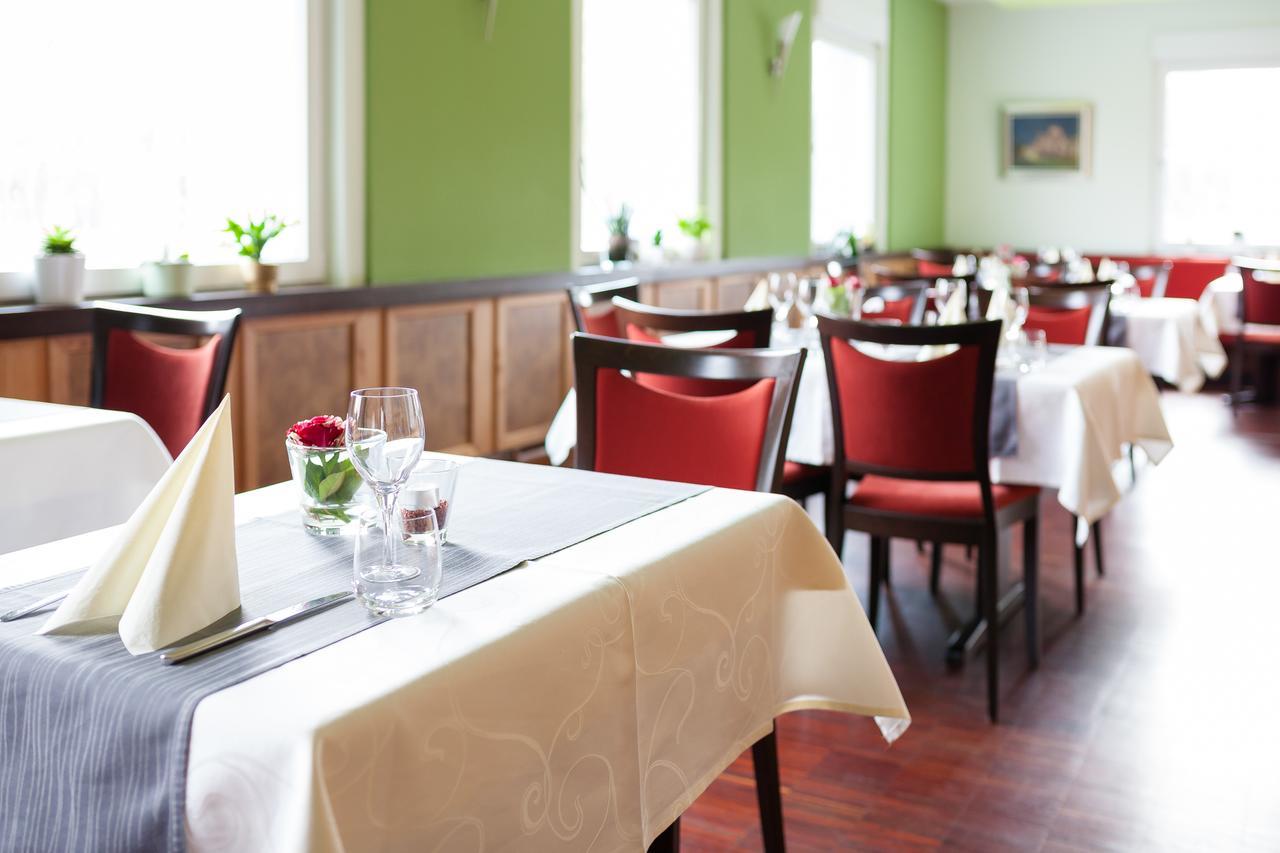 Hotel Restaurant Vater Rhein 뵈르트 암 라인 외부 사진